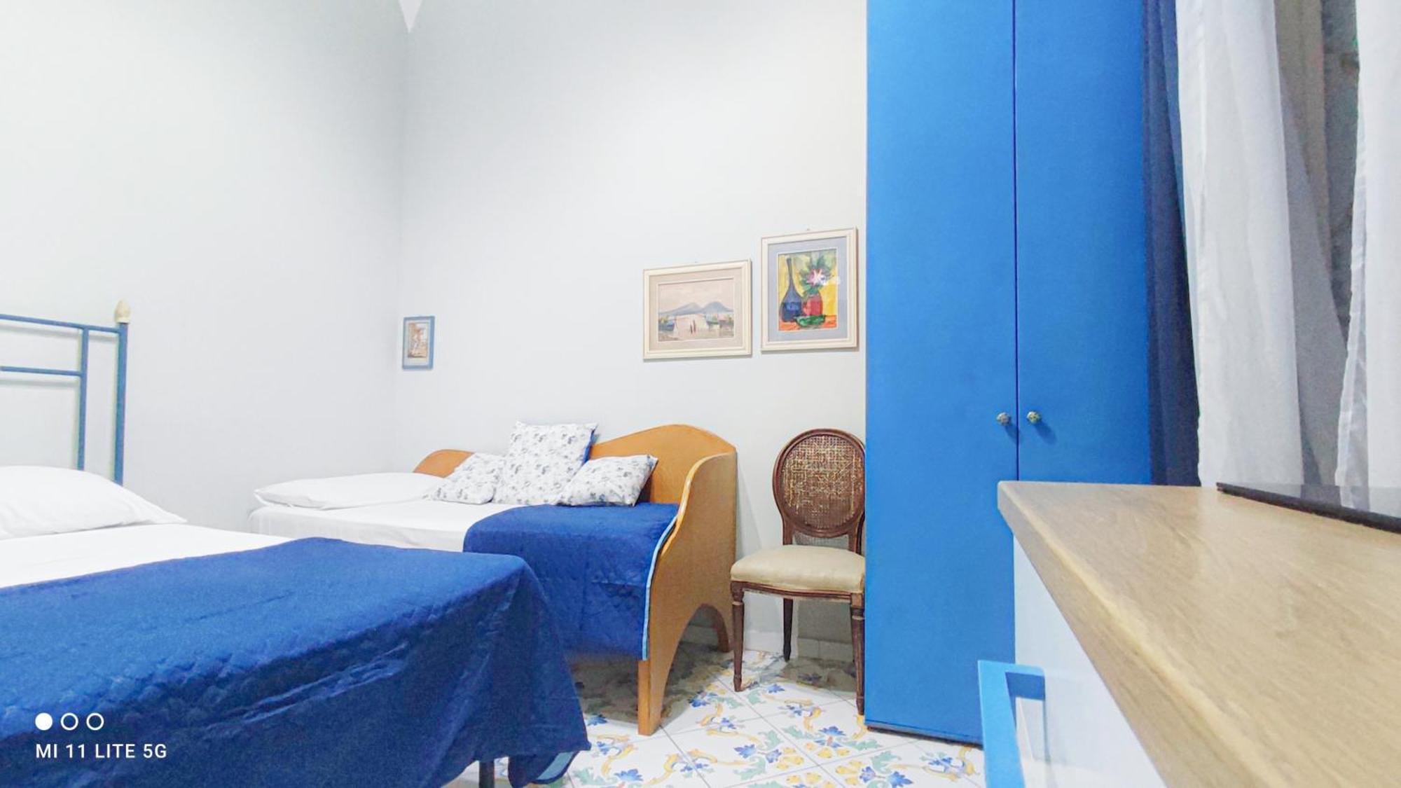 Museodream 2 By Napulitandream Hotel Napoli Bagian luar foto